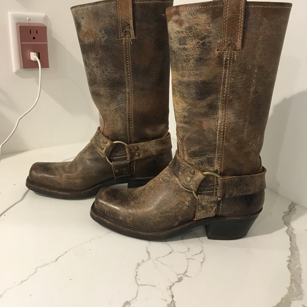 Women's Frye Boots Size 8